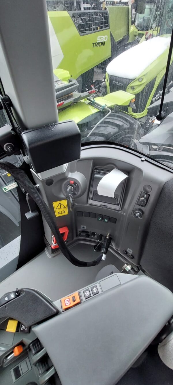 Tractor nou Claas Xerion 5000 Trac - imagine 2