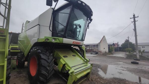 Combină Claas Tucano 320 din 2015