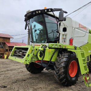 Combină Claas Lexion 670 4X4 Montana